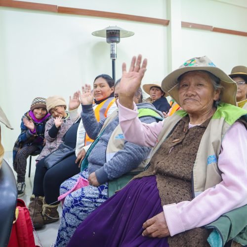 Mujeres que Transforman: Diagnóstico sobre Recicladoras de Base en El Alto